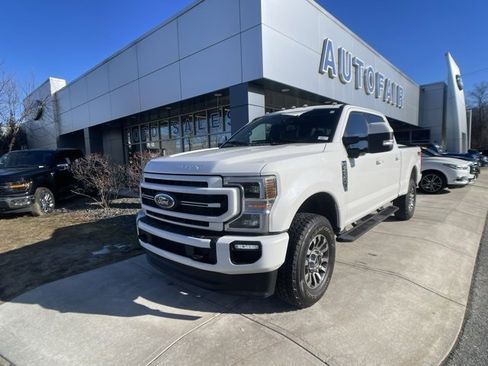 Certified 2022 Ford F350 Lariat w/ Lariat Ultimate Package image 4