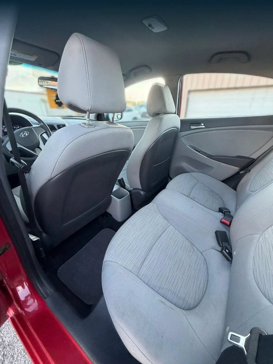 Used 2017 Hyundai Accent SE FWD image 20