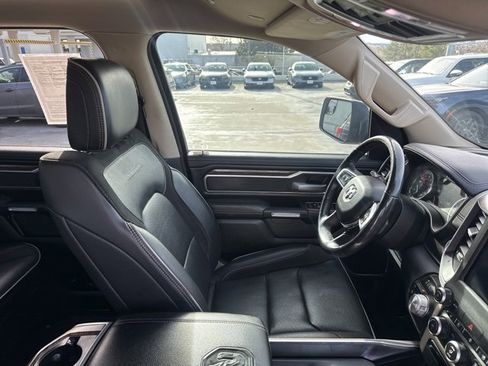 Used 2020 RAM 1500 Laramie image 11