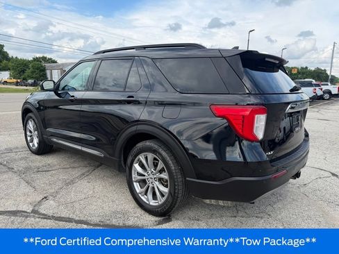 Used 2020 Ford Explorer XLT w/ Equipment Group 202A AWD/4WD image 8