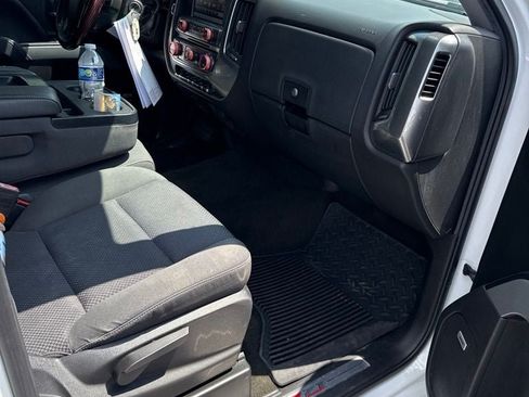 Used 2018 Chevrolet Silverado 1500 LT w/ All Star Edition AWD/4WD image 8