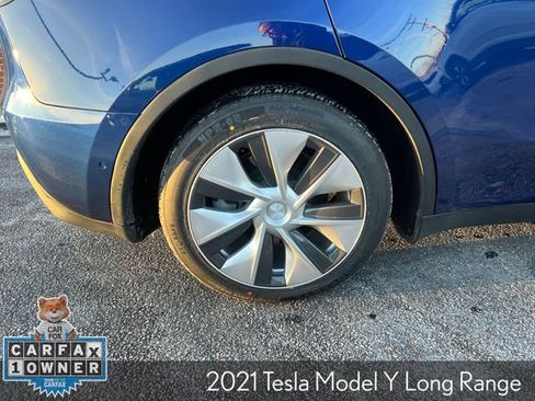 Used 2021 Tesla Model Y Long Range image 14