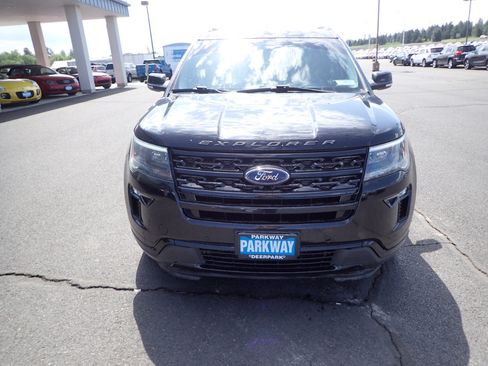 Used 2019 Ford Explorer Sport image 8