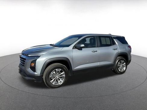 Used 2025 Chevrolet Equinox LT image 9