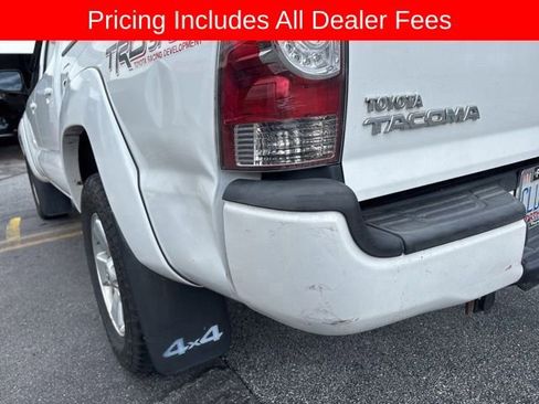 Used 2014 Toyota Tacoma 4x4 Double Cab w/ TRD Sport Package image 12