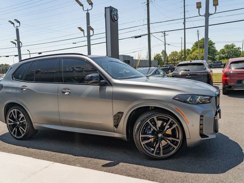 Used 2025 BMW X5 M60i AWD/4WD image 10