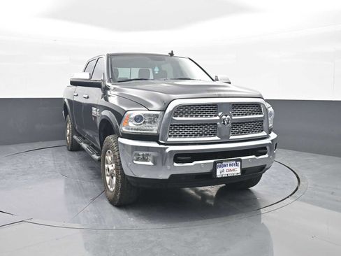 Used 2018 RAM 2500 Laramie image 2