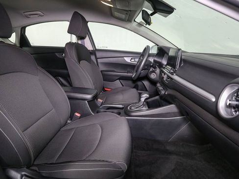 Used 2020 Kia Forte LXS image 15