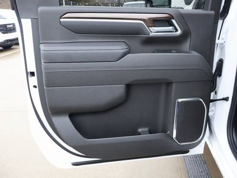 New 2026 Chevrolet Silverado 3500 LT w/ Trail Boss Package image 28