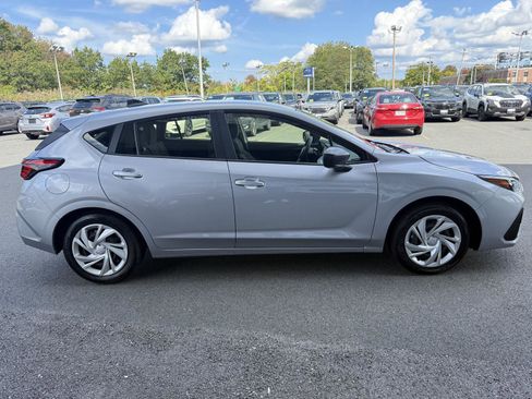 Used 2025 Subaru Impreza 2.0i image 6