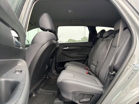 Used 2023 Hyundai Santa Fe SEL FWD image 17