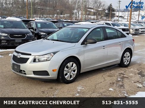 Used 2014 Chevrolet Cruze LS image 1