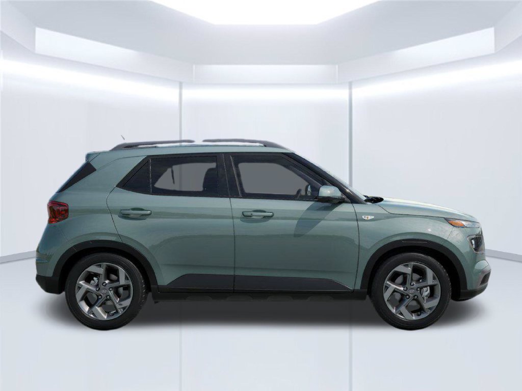New 2026 Hyundai Venue SEL FWD image 7