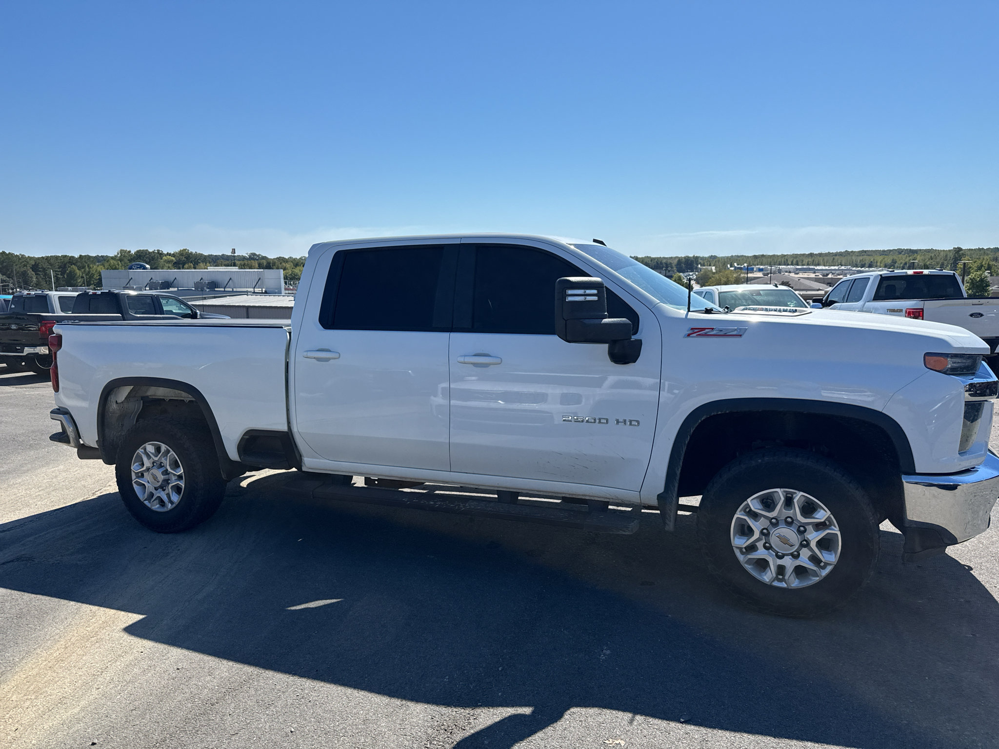 Used 2021 Chevrolet Silverado 2500 LT w/ Z71 Off-Road Package AWD/4WD image 5