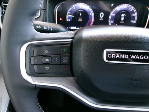 New 2026 Jeep Grand Wagoneer 4WD image 10