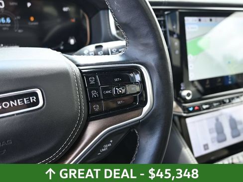 Used 2023 Jeep Grand Wagoneer L Series II AWD/4WD image 29