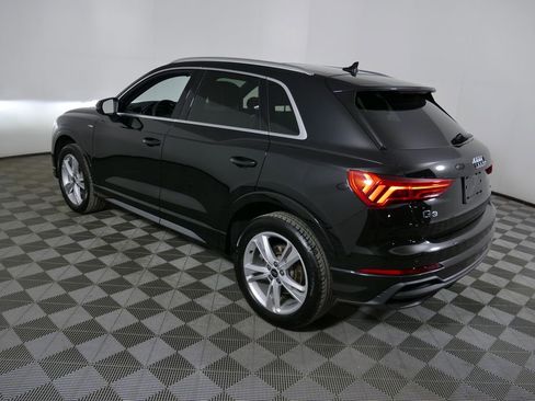 Used 2024 Audi Q3 2.0T Premium image 29