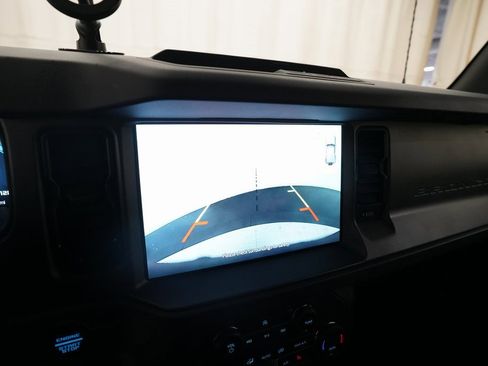 Used 2025 Ford Bronco Big Bend image 19