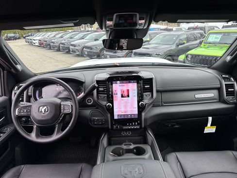 Used 2025 RAM 2500 Power Wagon image 32