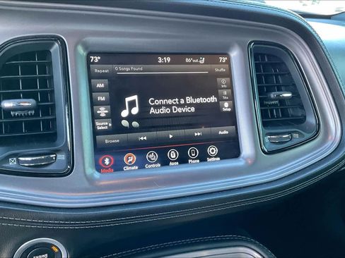 Used 2023 Dodge Challenger R/T w/ Plus Package image 32