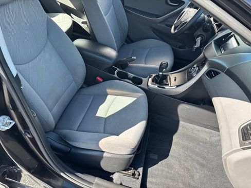 Used 2013 Hyundai Elantra GLS FWD image 8