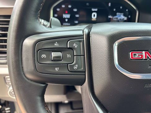 Used 2024 GMC Sierra 1500 AT4 w/ Technology Package AWD/4WD image 22