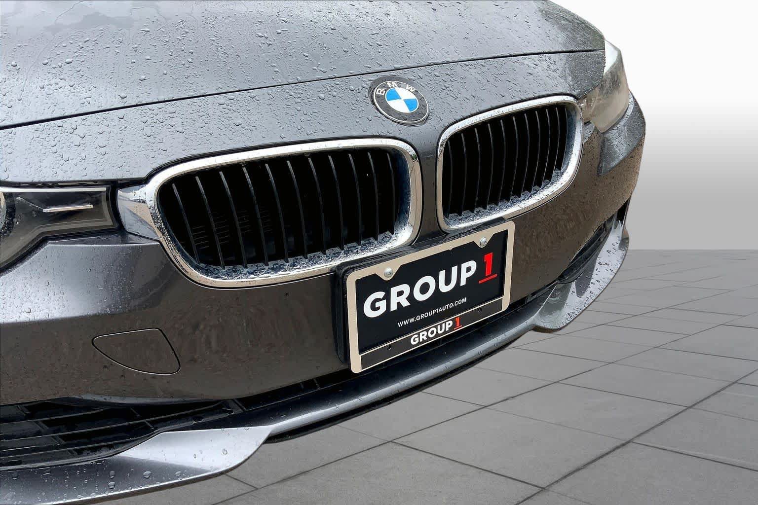 Used 2012 BMW 328i Sedan RWD image 28