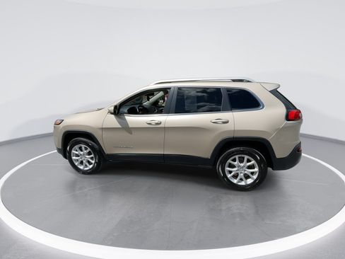 Used 2014 Jeep Cherokee Latitude AWD/4WD image 11