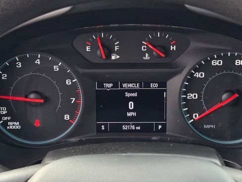 Used 2024 Chevrolet Malibu LT image 39