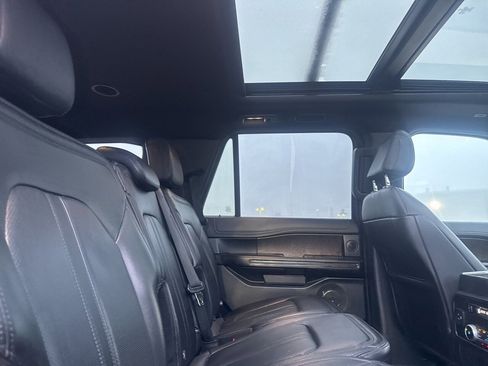 Used 2021 Ford Expedition Limited image 36