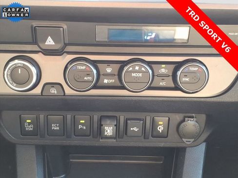 Used 2021 Toyota Tacoma TRD Sport image 18