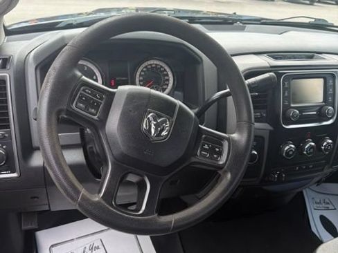 Used 2016 RAM 2500 Tradesman w/ Chrome Appearance Group AWD/4WD image 12