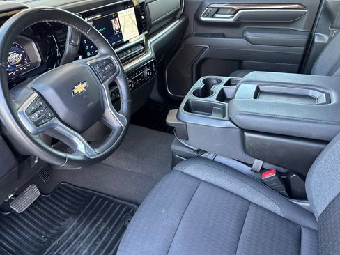 Certified 2025 Chevrolet Silverado 2500 LT w/ Convenience Package AWD/4WD image 10