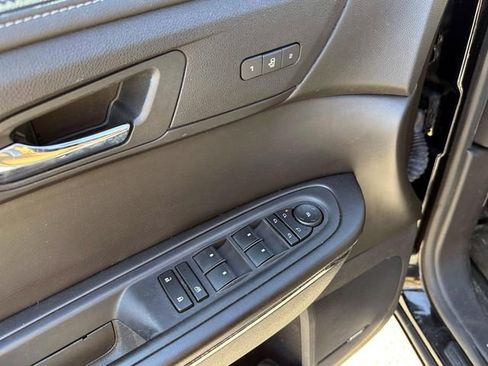 Used 2017 GMC Acadia Limited SLT FWD image 19