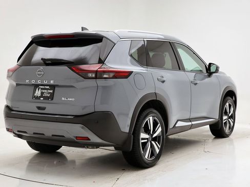 Used 2023 Nissan Rogue SL w/ SL Premium Package AWD/4WD image 8