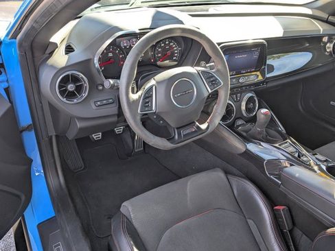 Used 2022 Chevrolet Camaro ZL1 image 15