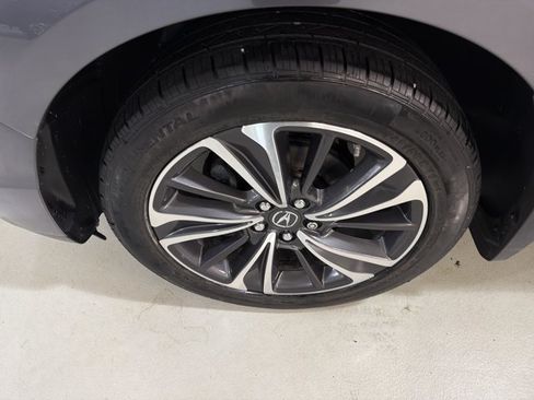 Used 2020 Acura MDX w/ Technology Package AWD/4WD image 11