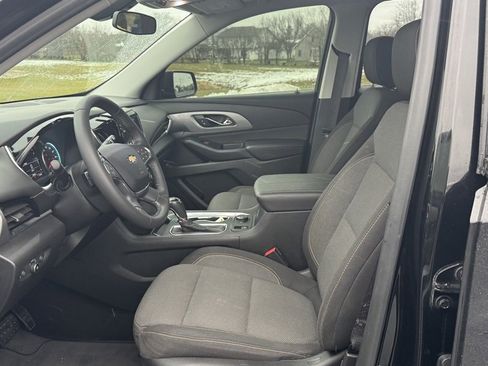 Used 2019 Chevrolet Traverse LT image 10