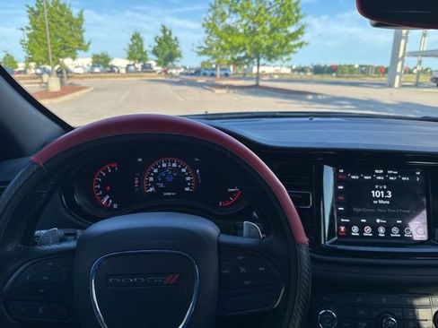 Used 2024 Dodge Durango GT w/ Blacktop Package RWD image 4