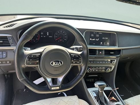 Used 2018 Kia Optima SX w/ Technology Package FWD image 21
