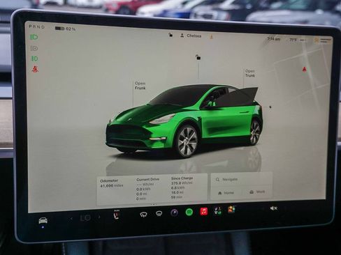 Used 2023 Tesla Model Y Long Range AWD/4WD image 23
