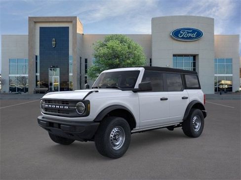 New 2025 Ford Bronco 4-Door image 1