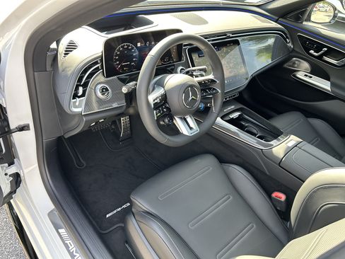 New 2026 Mercedes-Benz E 53 AMG e 4MATIC Wagon image 27
