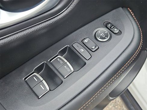 Certified 2026 Honda HR-V Sport image 23