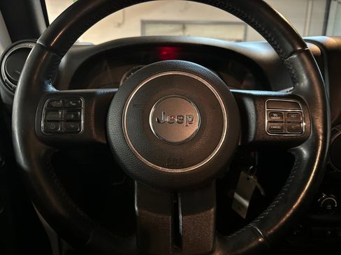 Used 2016 Jeep Wrangler Sport w/ Quick Order Package 24S AWD/4WD image 20