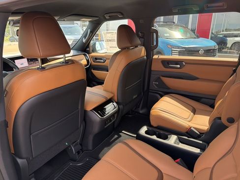 New 2026 Nissan Armada SL w/ Captain's Chari Seat Package RWD image 17