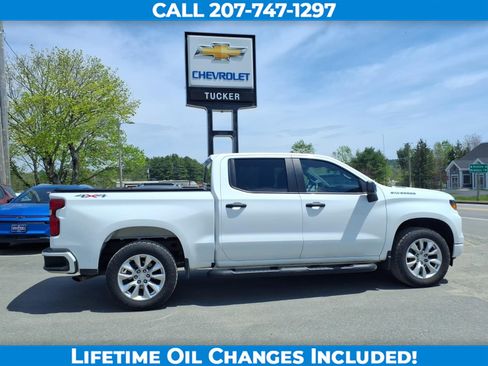 Used 2024 Chevrolet Silverado 1500 Custom AWD/4WD image 4