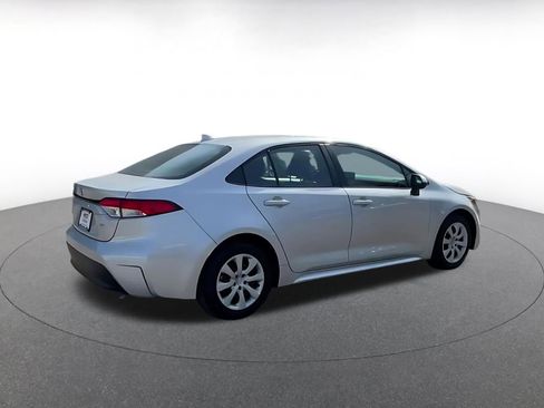 Used 2023 Toyota Corolla LE image 14