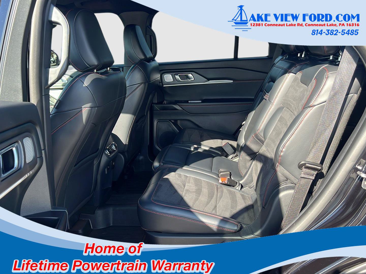 Used 2025 Ford Explorer ST AWD/4WD image 59