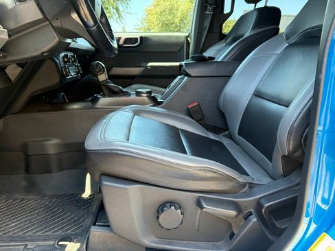 Used 2021 Ford Bronco Black Diamond AWD/4WD image 8